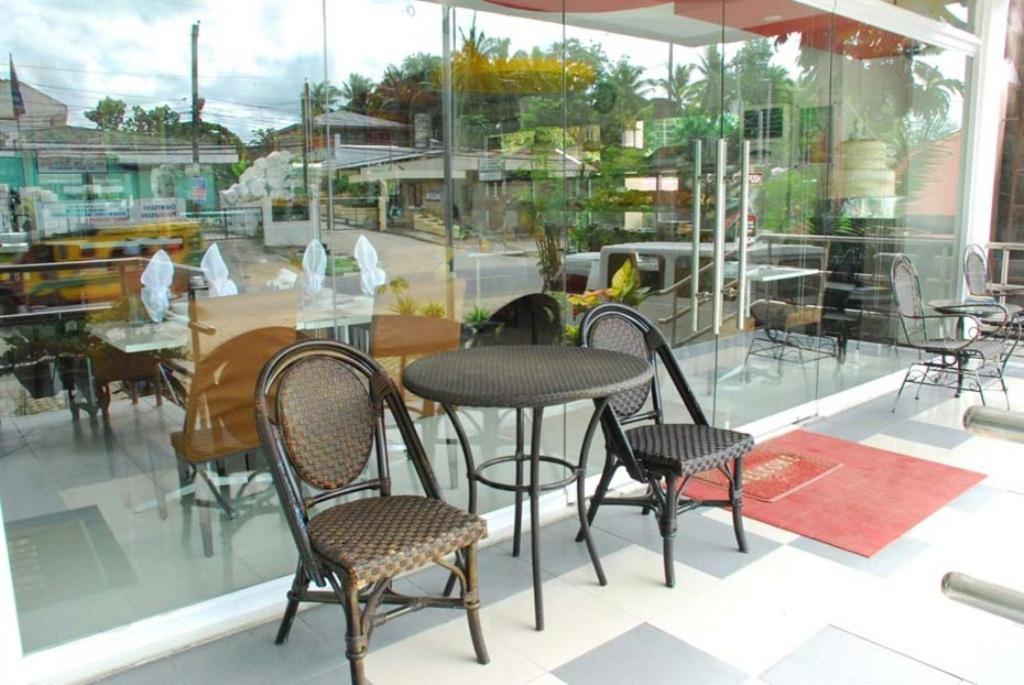 Panda Tea Garden Suites Tagbilaran Eksteriør billede